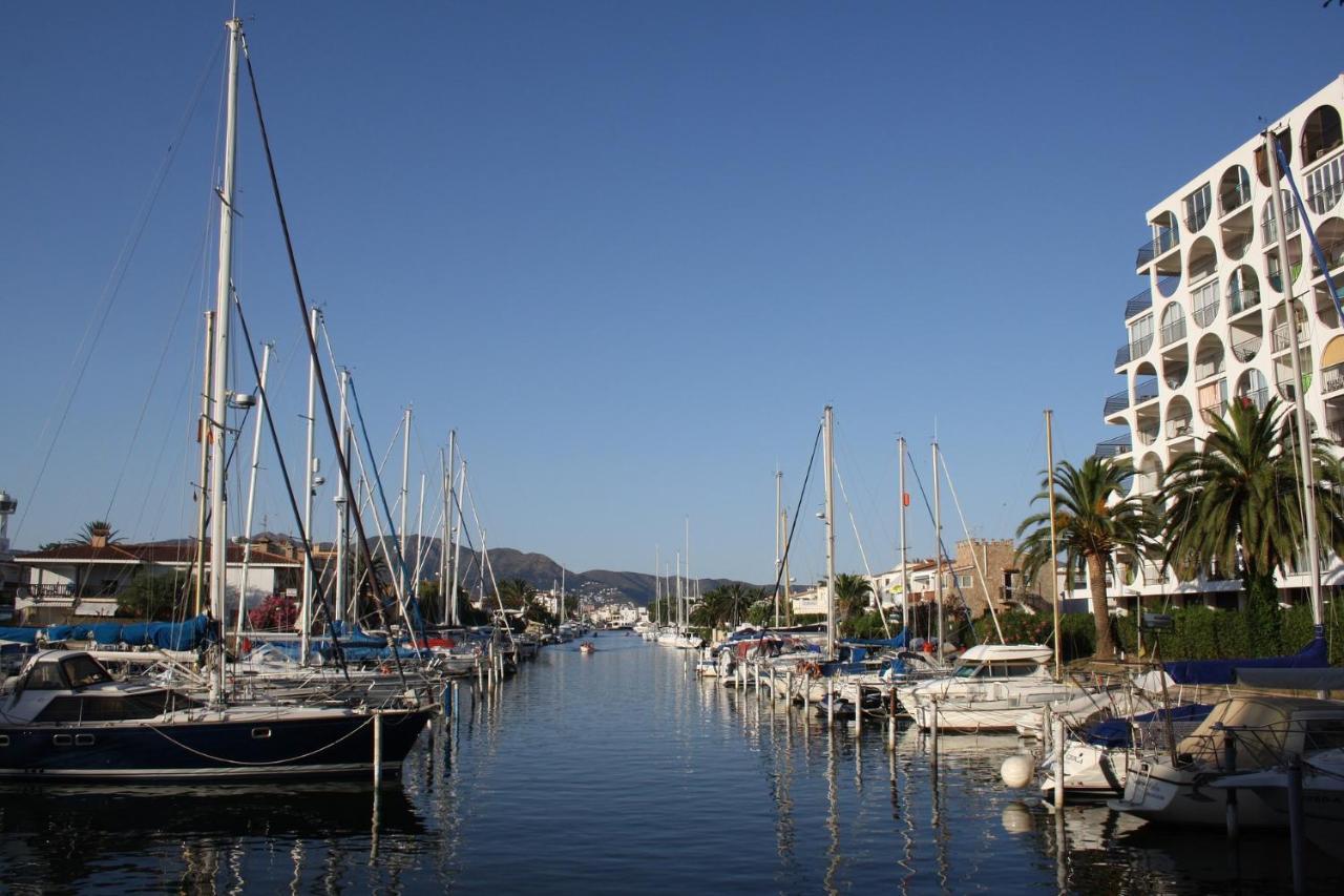Empuriabrava Apartaments - Nº7 Luaran gambar